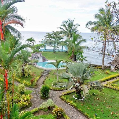 Puesta Del Sol Beach Bungalows And Restobar Мамбахао Экстерьер фото